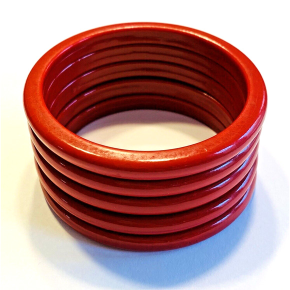Vintage Red Bangle Bracelets set of 5 Hard Plastic Slim Spacers 1950's Classics - Picture 4 of 8